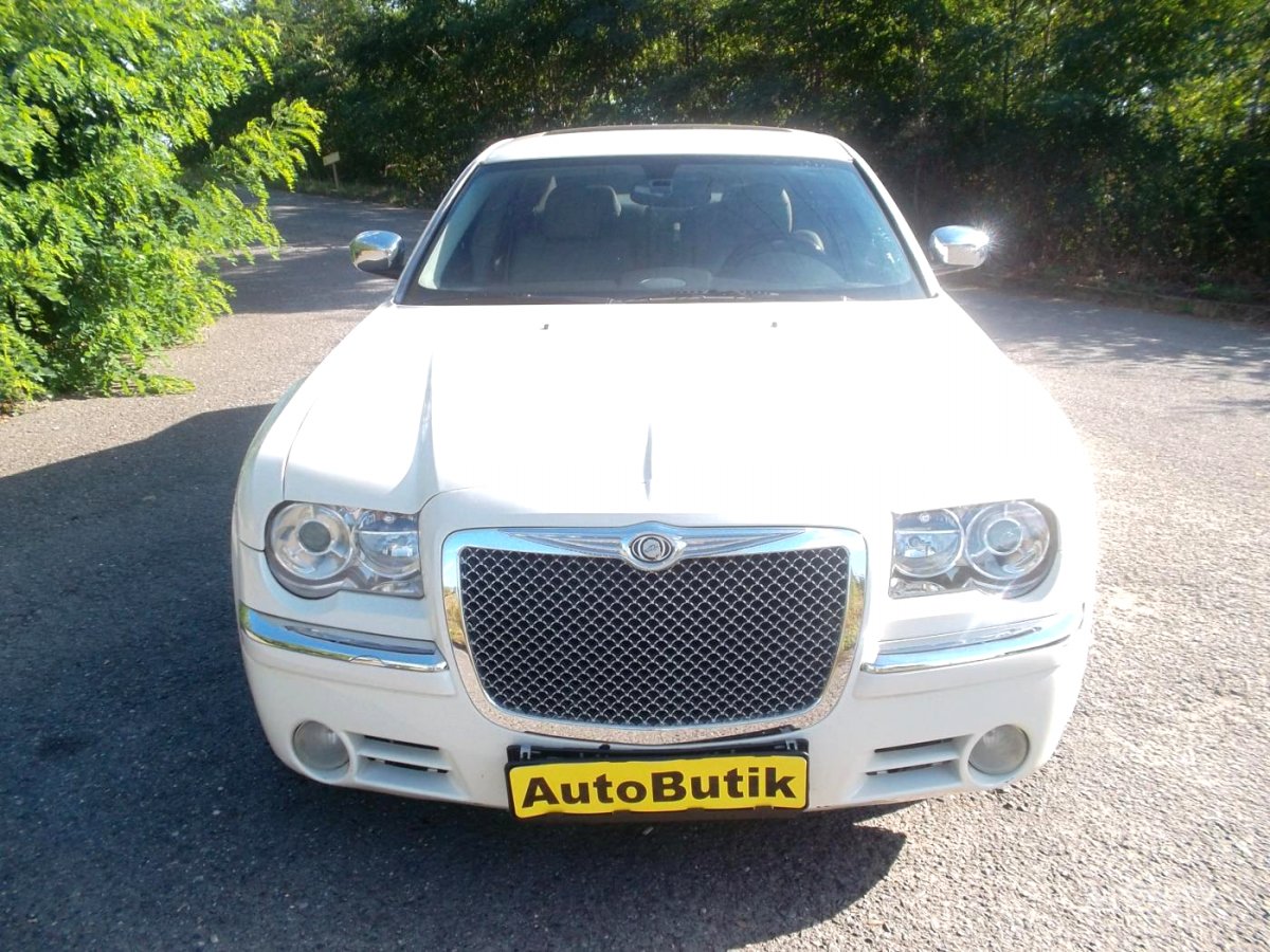 Chrysler 300C, 2006 - pohled č. 2