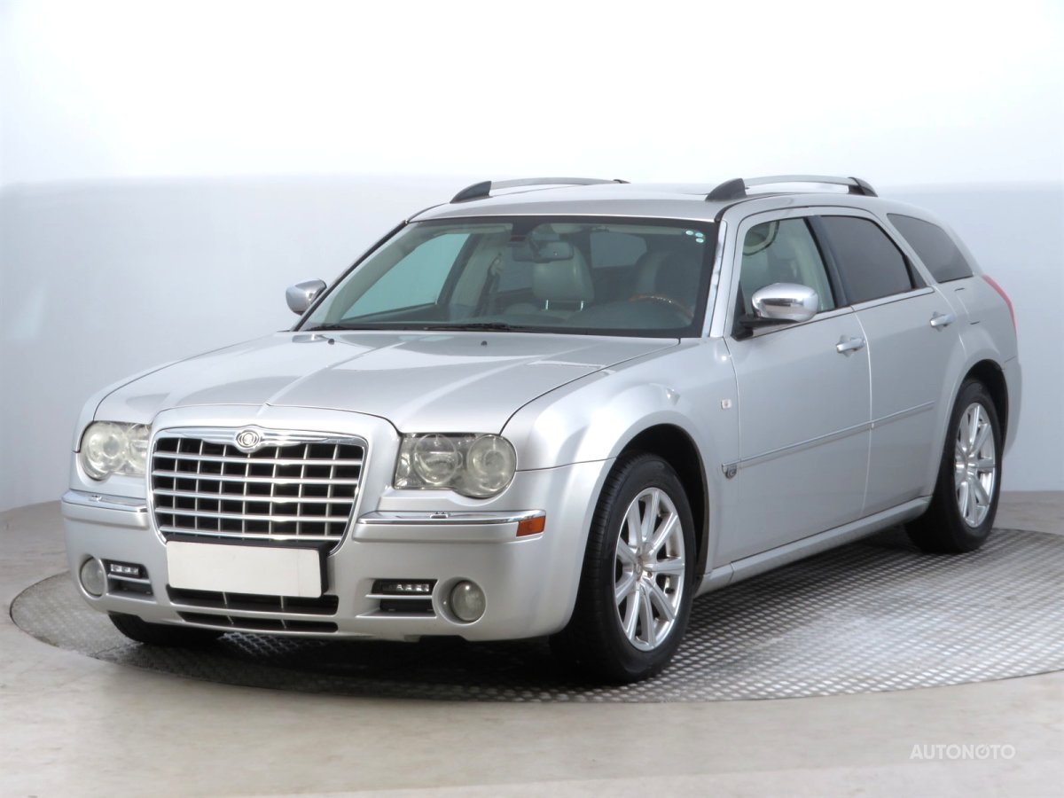 Chrysler 300C, 2006 - pohled č. 3