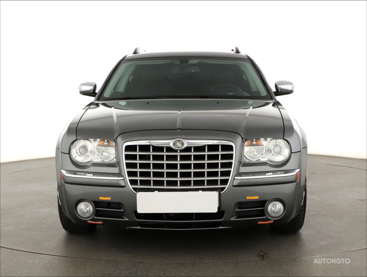 Chrysler 300C, 2008 - pohled č. 2