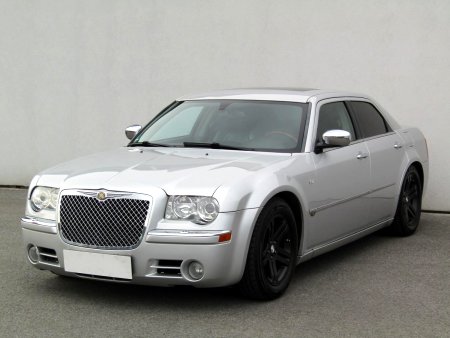 Chrysler 300C, 2006 - pohled č. 3
