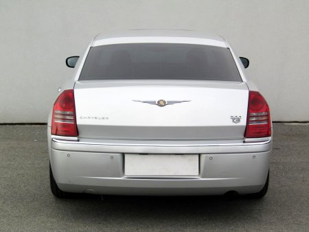 Chrysler 300C, 2006 - pohled č. 6