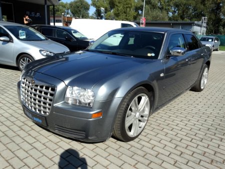 Chrysler 300C 2,7 V6 142KW AUTOMAT SERVIS EU VERZ