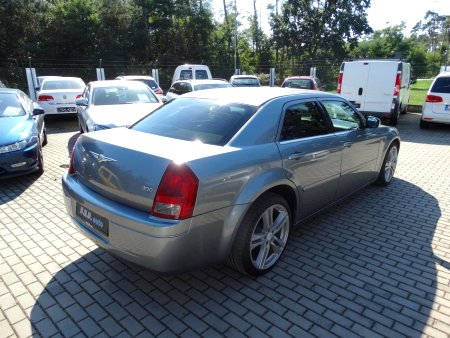 Chrysler 300C, 2010 - pohled č. 2
