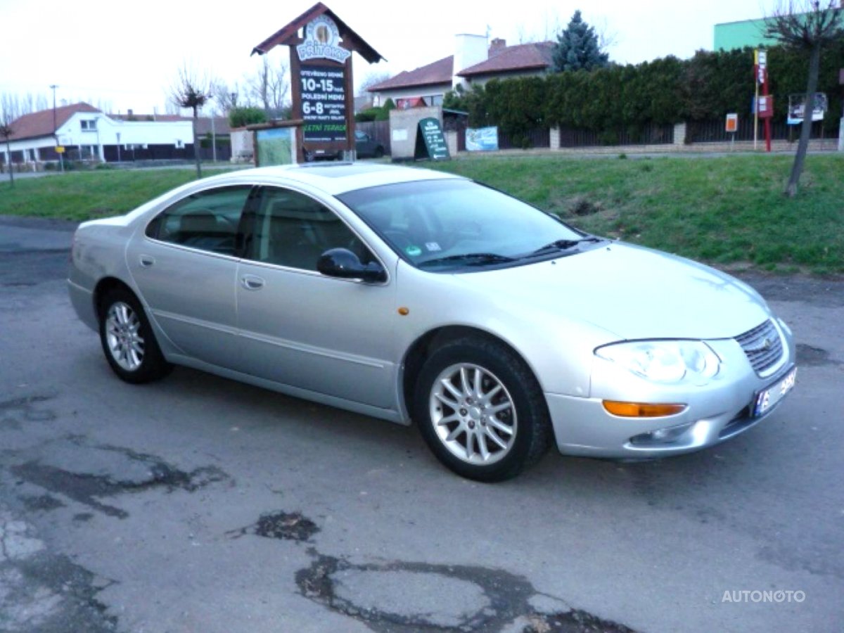 Chrysler 300M, 2001 - celkový pohled