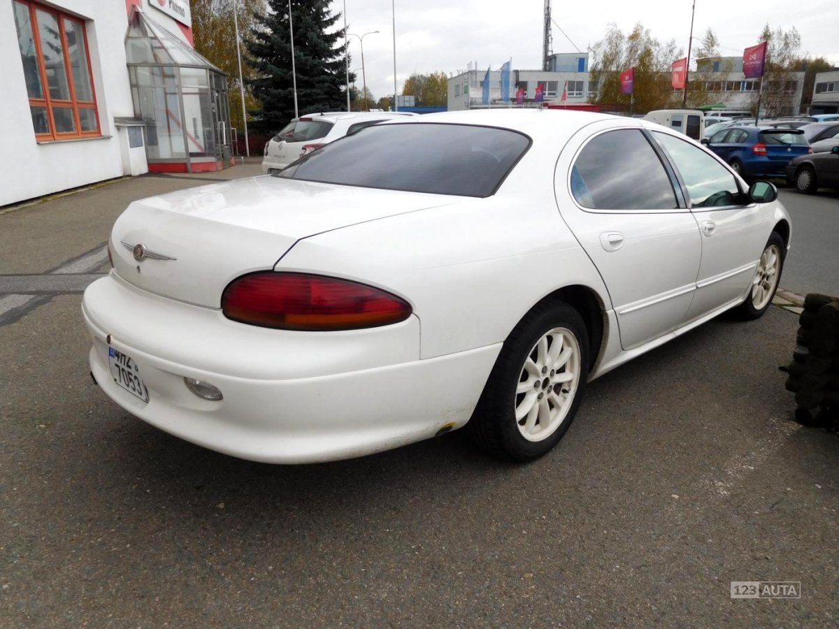 Chrysler Concorde, 2005 - pohled č. 5