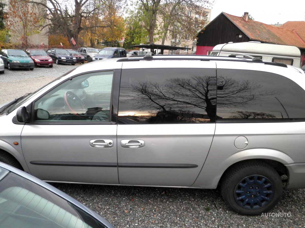 Chrysler Grand Voyager, 2004 - pohled č. 6