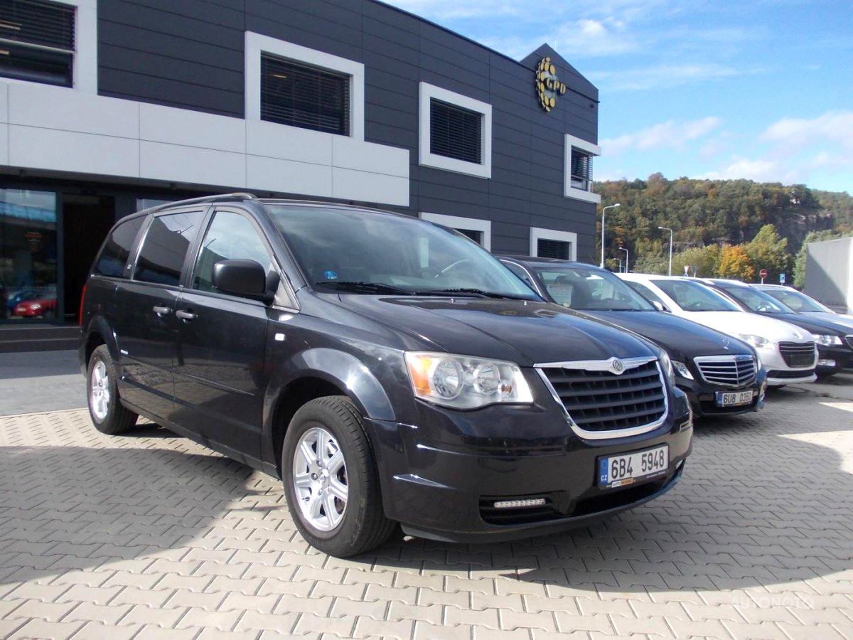 Chrysler Grand Voyager, 2009 - celkový pohled