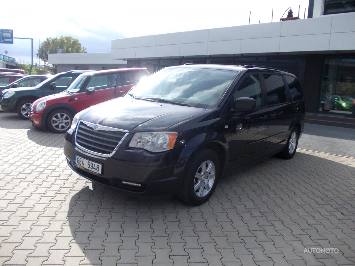 Chrysler Grand Voyager, 2009 - pohled č. 2