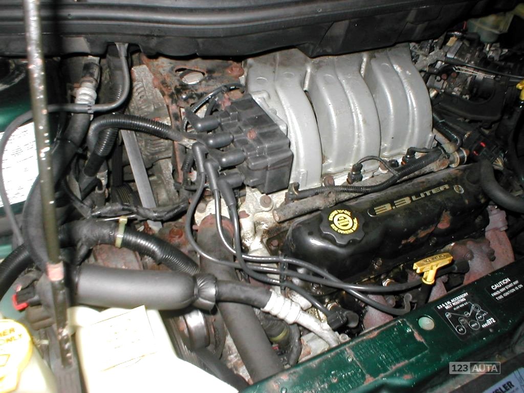 Chrysler Grand Voyager, 1996 - pohled č. 12