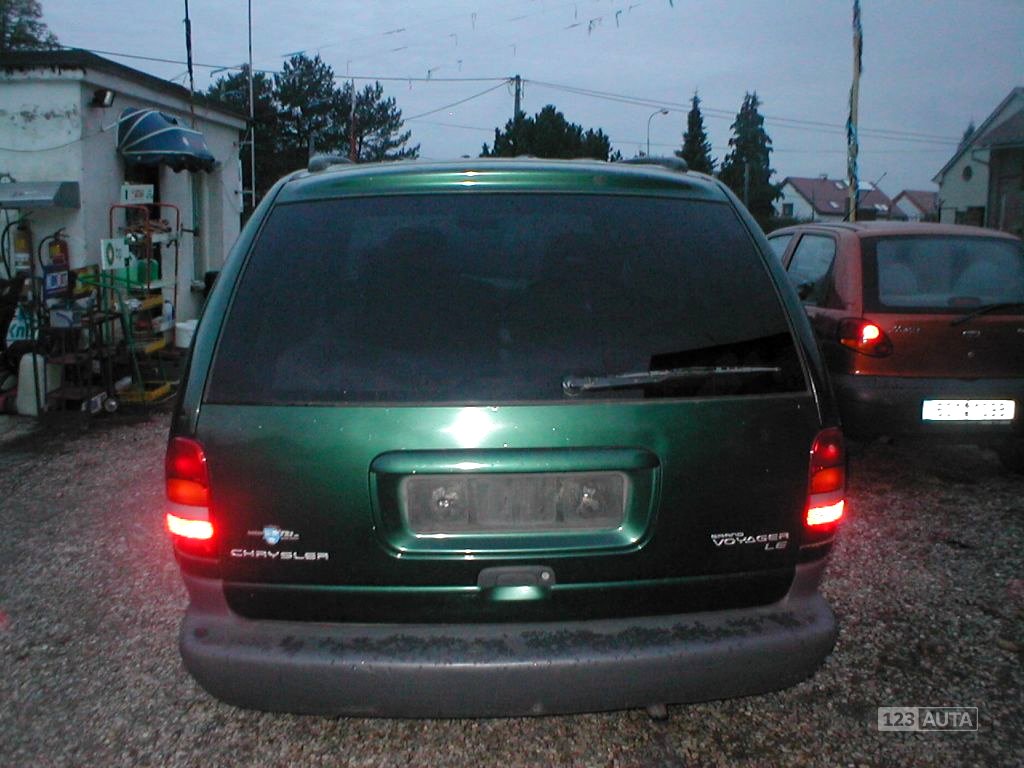Chrysler Grand Voyager, 1996 - pohled č. 6