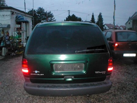 Chrysler Grand Voyager, 1996 - pohled č. 6
