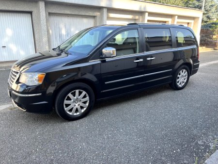 Chrysler Grand Voyager, 2010 - pohled č. 3