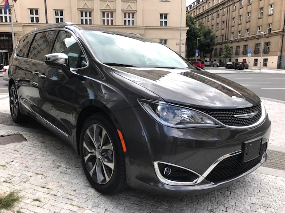 Chrysler Pacifica, 2017 - pohled č. 17