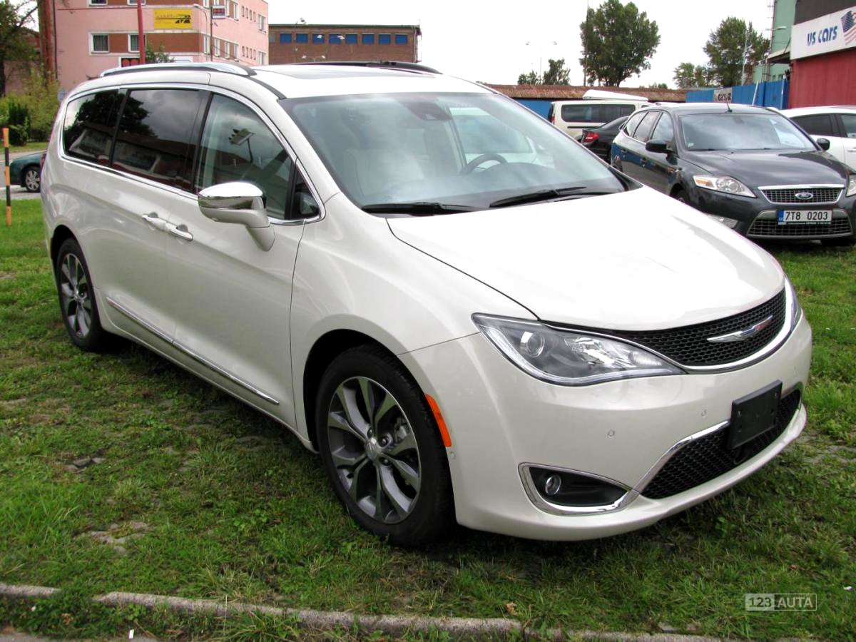 Chrysler Pacifica, 2019 - pohled č. 7