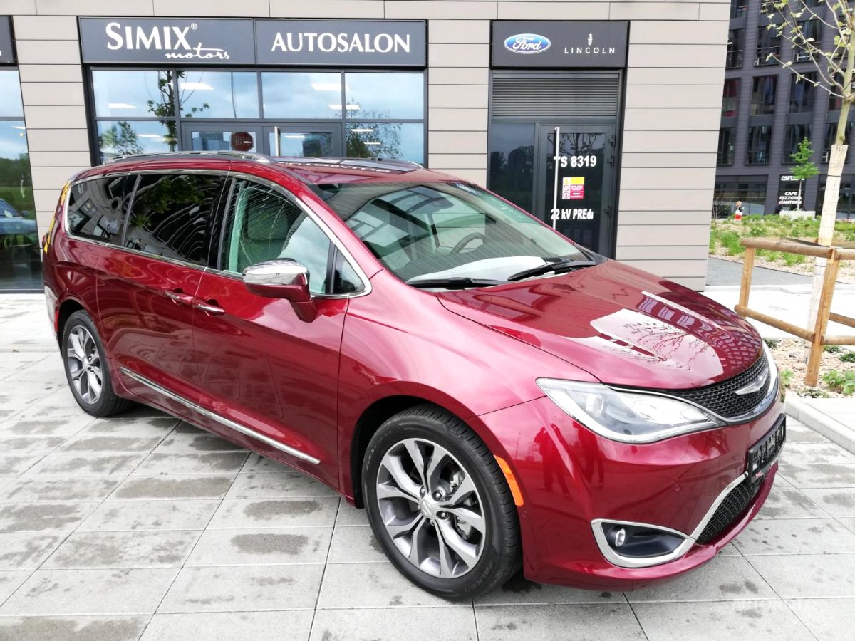 Chrysler Pacifica, 2018 - celkový pohled