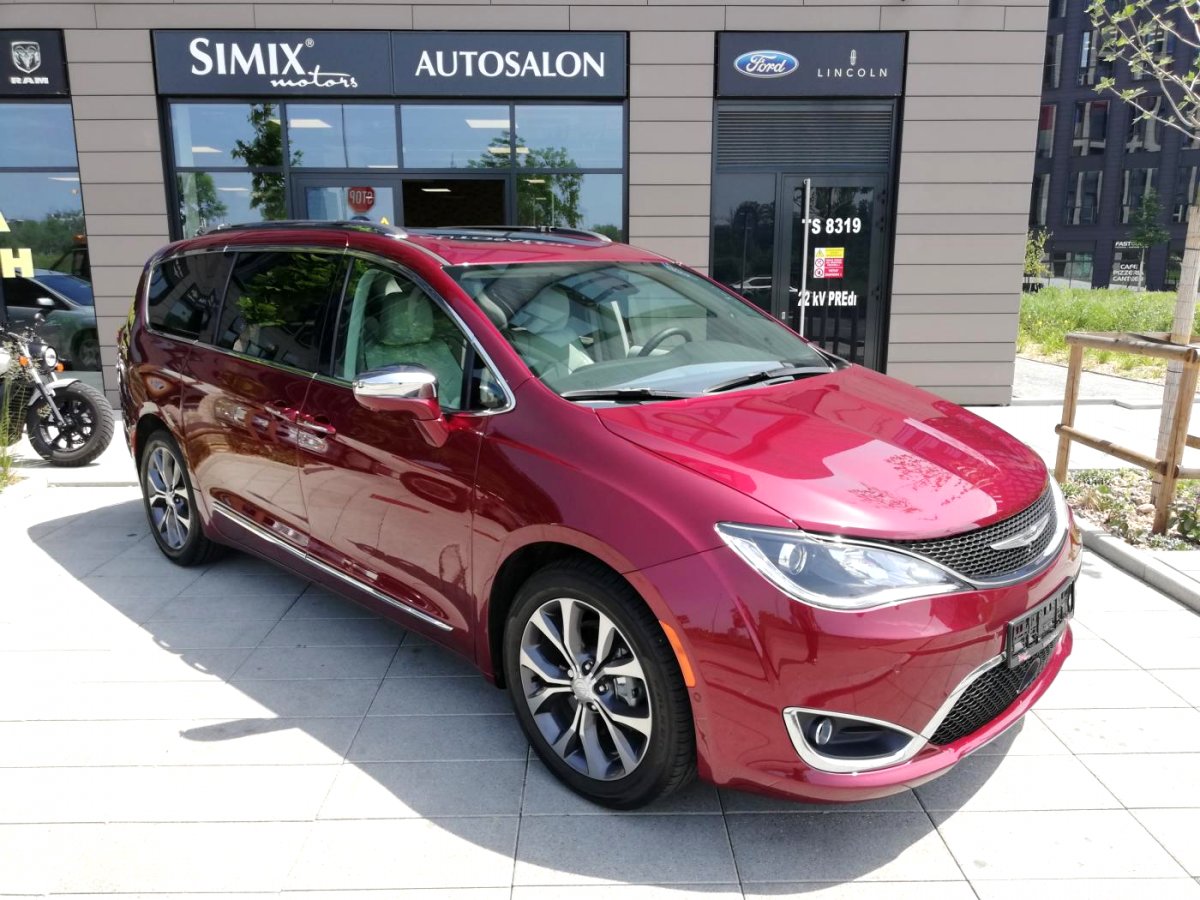 Chrysler Pacifica, 2019 - celkový pohled