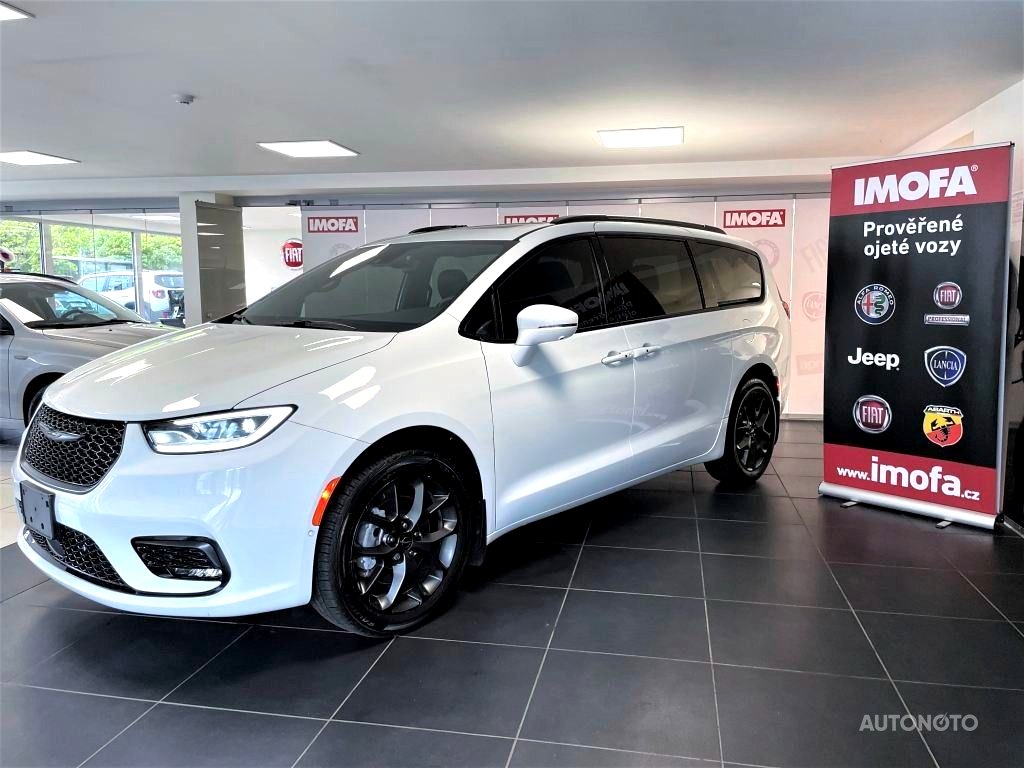 Chrysler Pacifica, 2021 - pohled č. 3