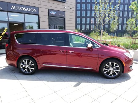 Chrysler Pacifica, 2019 - pohled č. 2