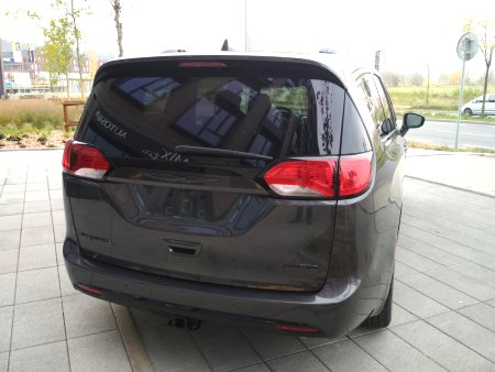 Chrysler Pacifica, 2020 - pohled č. 3