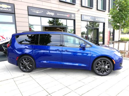 Chrysler Pacifica, 2020 - pohled č. 2