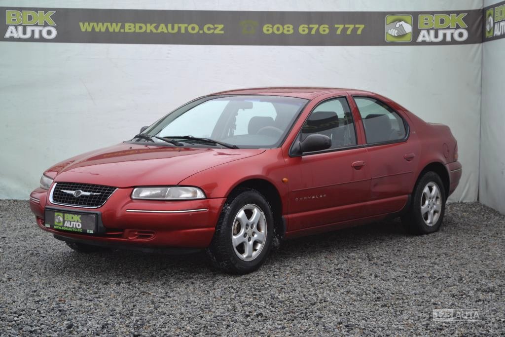 Chrysler Stratus, 1999 - pohled č. 3