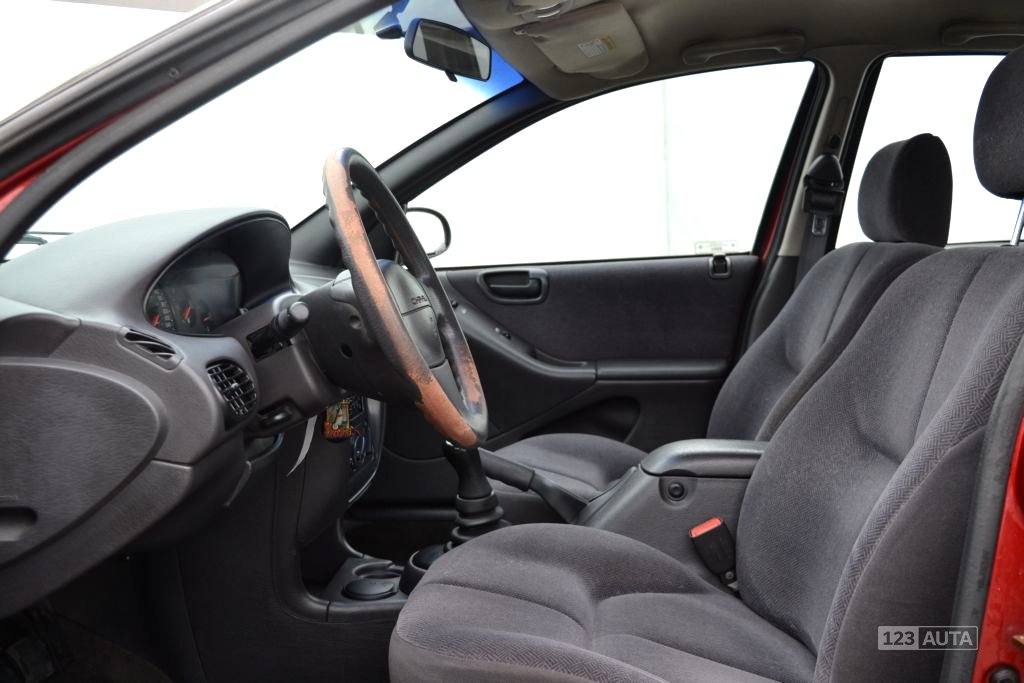 Chrysler Stratus, 1999 - pohled č. 9
