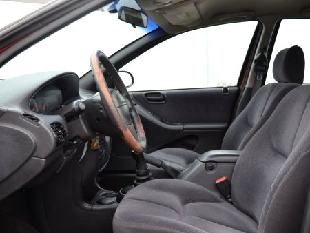 Chrysler Stratus, 1999 - pohled č. 9