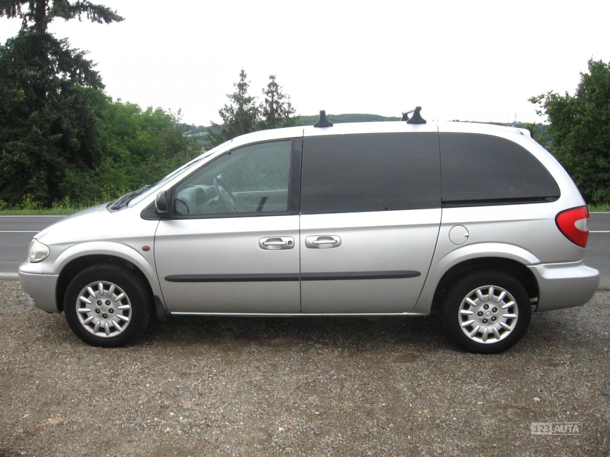 Chrysler Voyager, 2003 - pohled č. 3