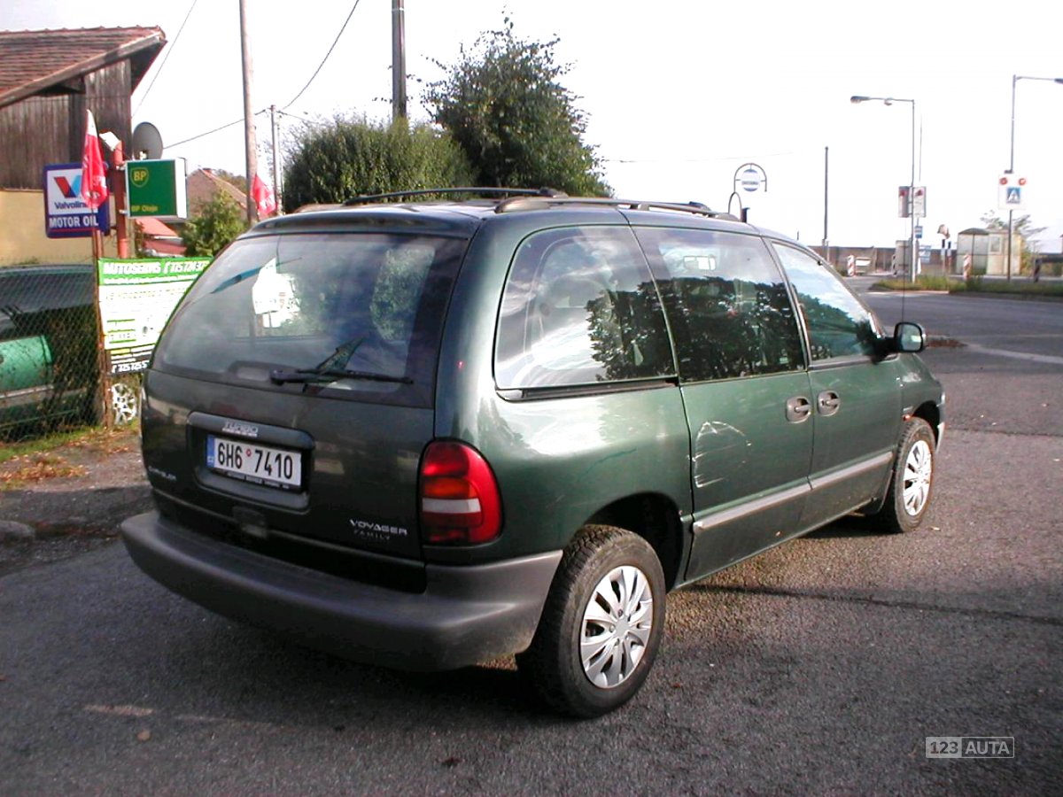 Chrysler Voyager, 2000 - pohled č. 5