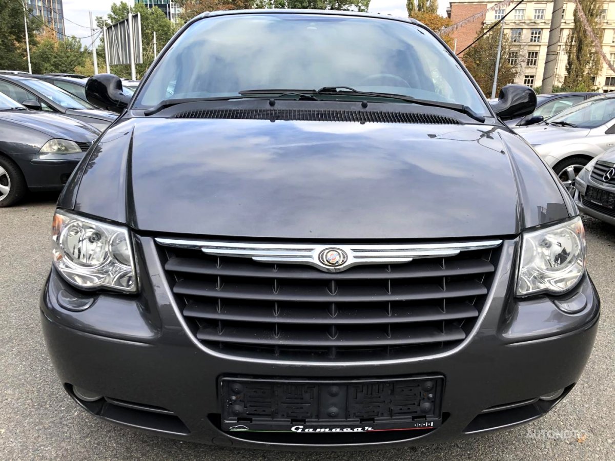 Chrysler Voyager, 2005 - celkový pohled