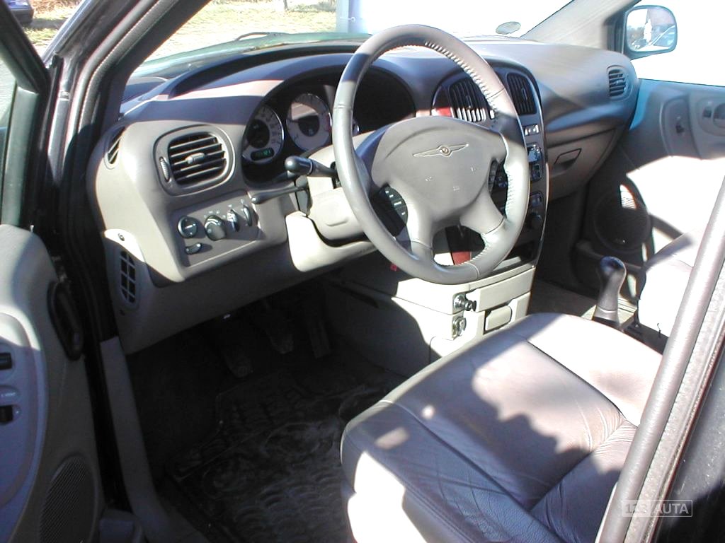 Chrysler Voyager, 2001 - pohled č. 7