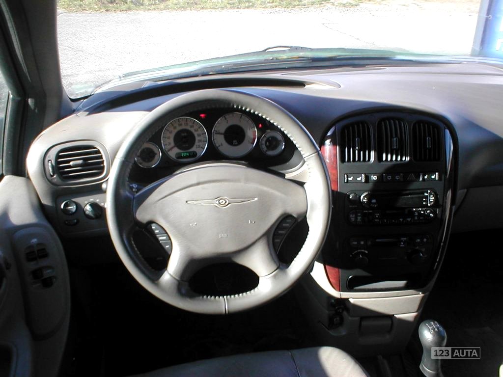 Chrysler Voyager, 2001 - pohled č. 8
