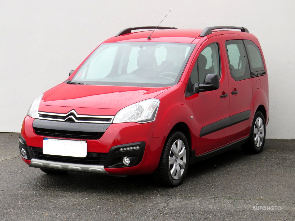 Citroën Berlingo, 2016 - pohled č. 3