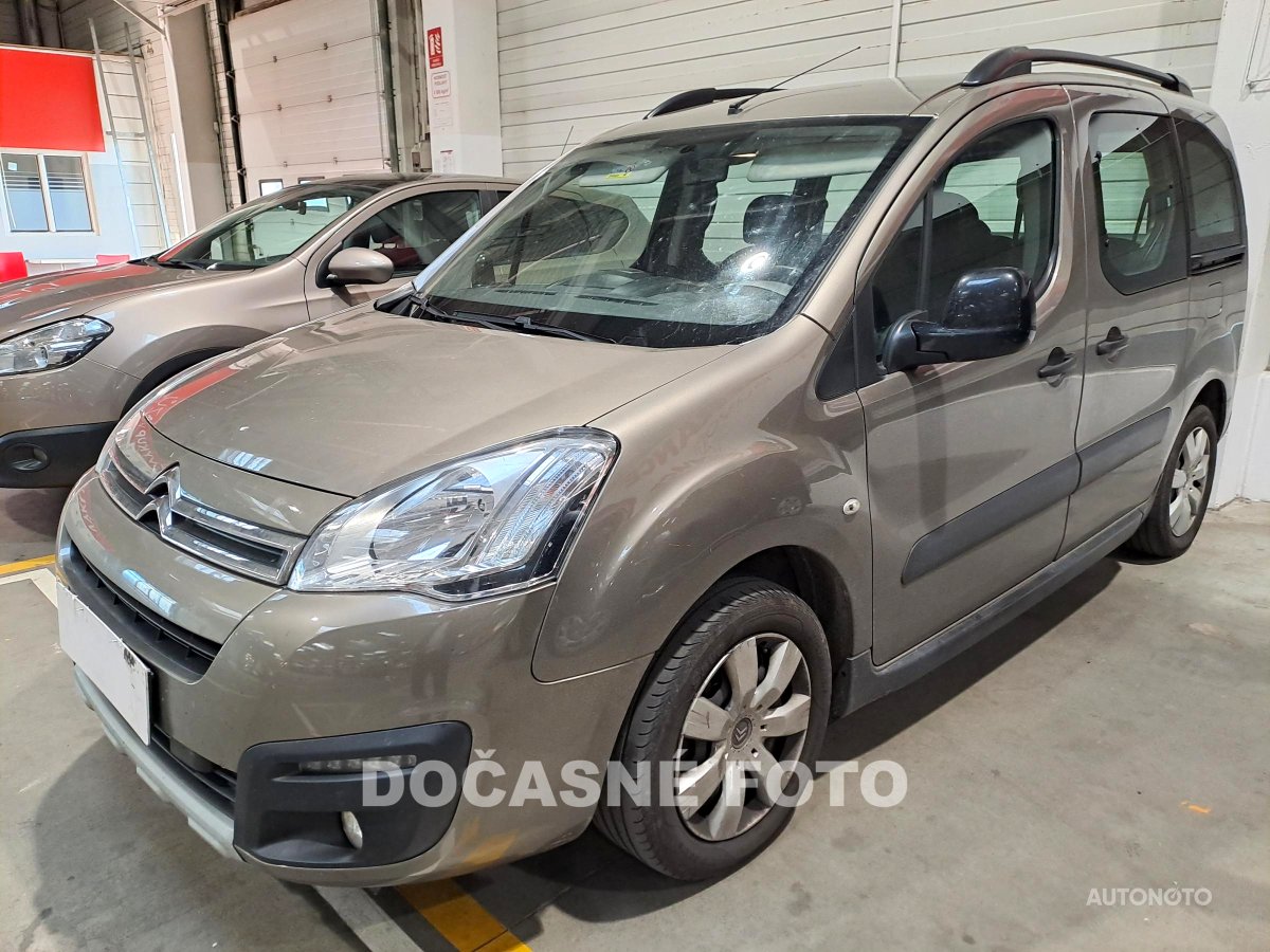 Citroën Berlingo, 2016 - pohled č. 3