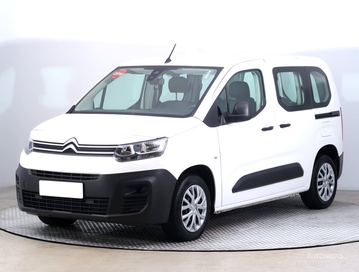 Citroën Berlingo, 2021 - pohled č. 3