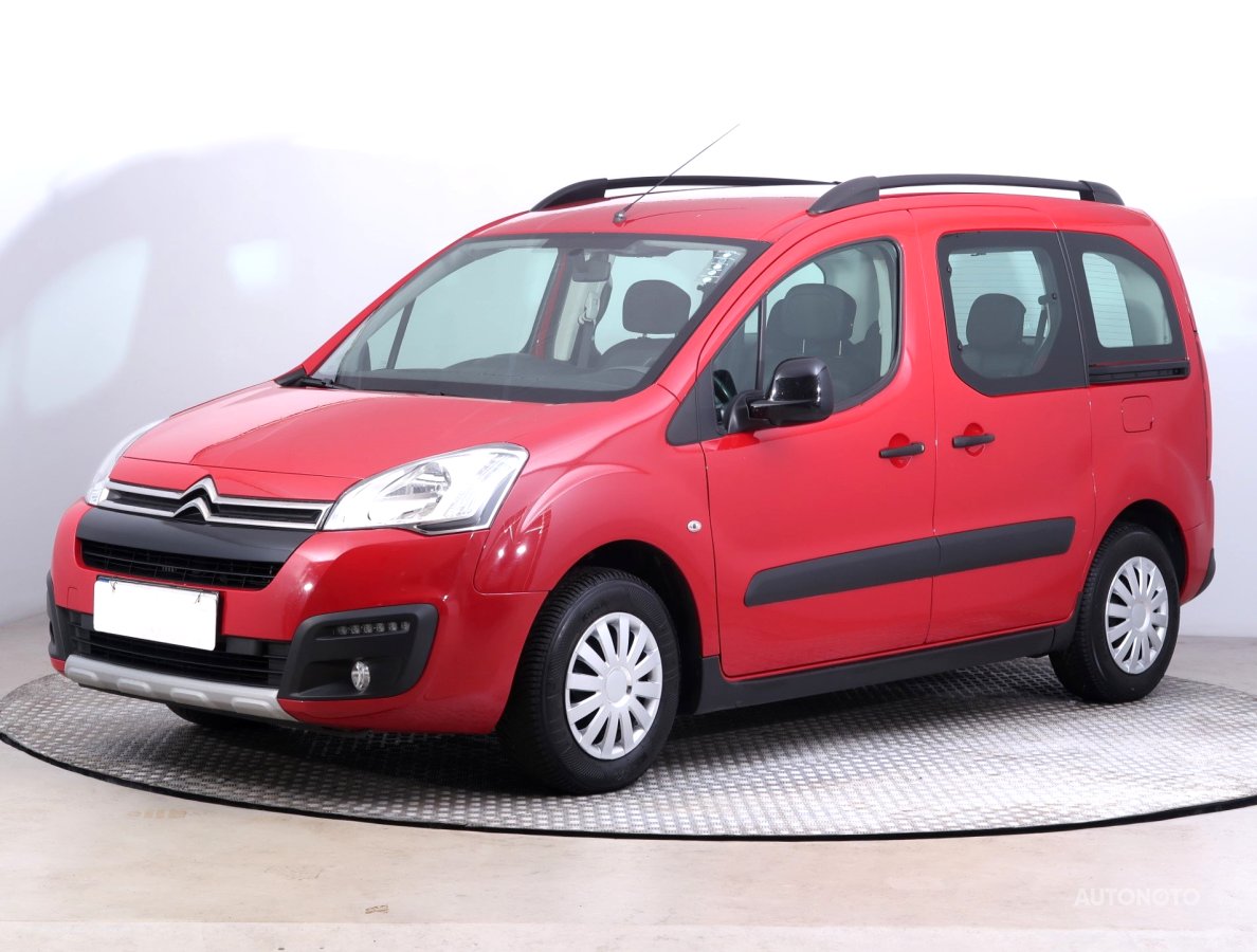Citroën Berlingo, 2016 - pohled č. 3