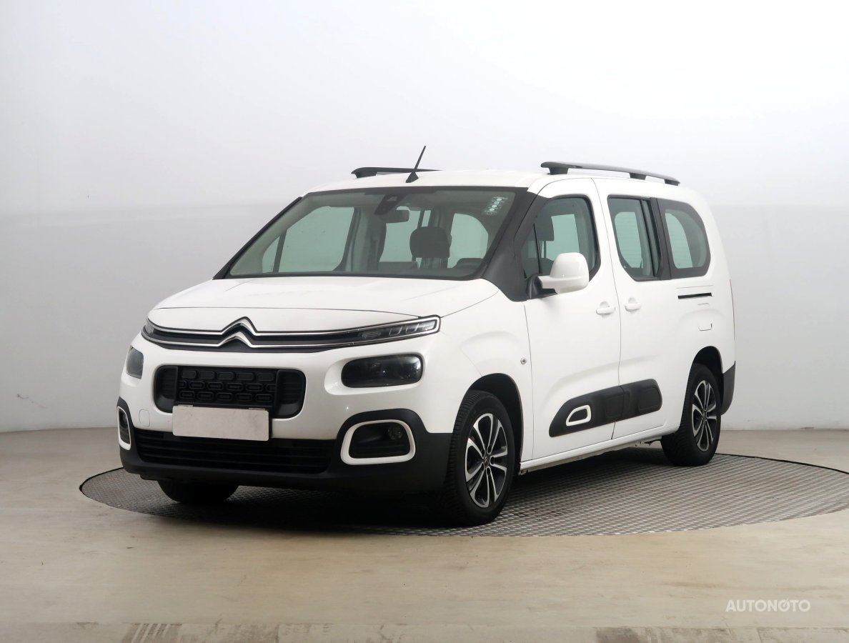 Citroën Berlingo, 2019 - pohled č. 3