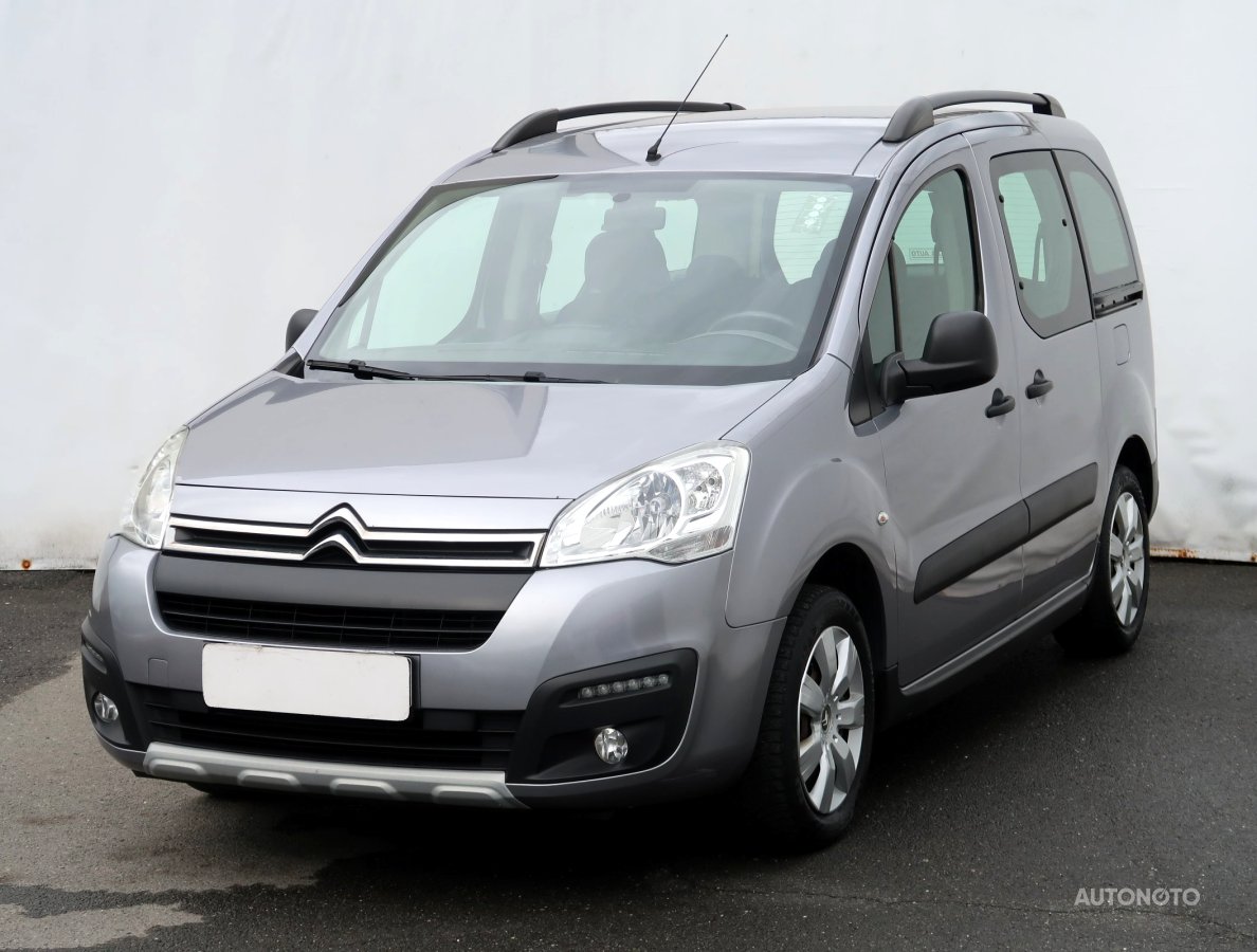 Citroën Berlingo, 2017 - pohled č. 3