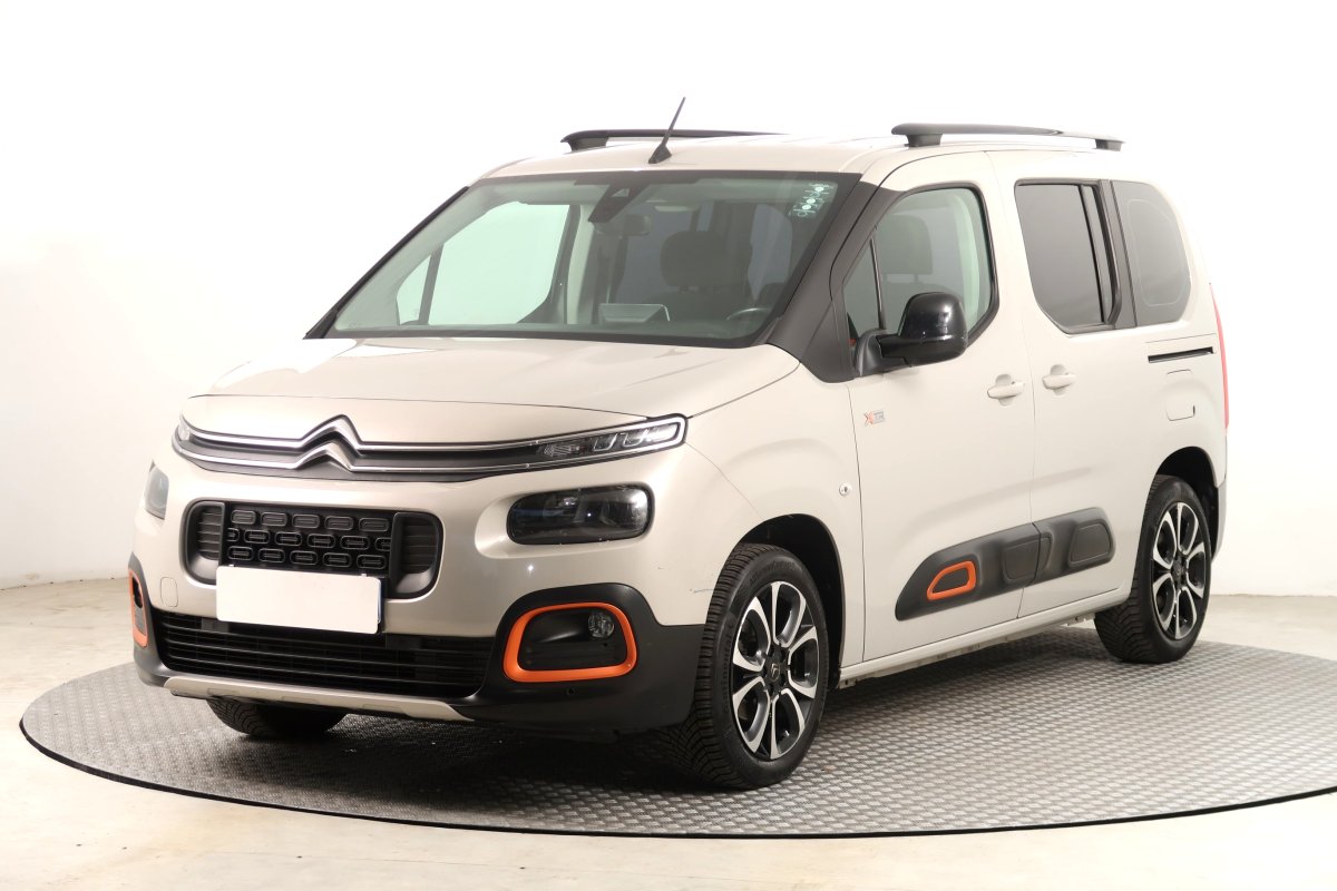 Citroën Berlingo, 2019 - pohled č. 3