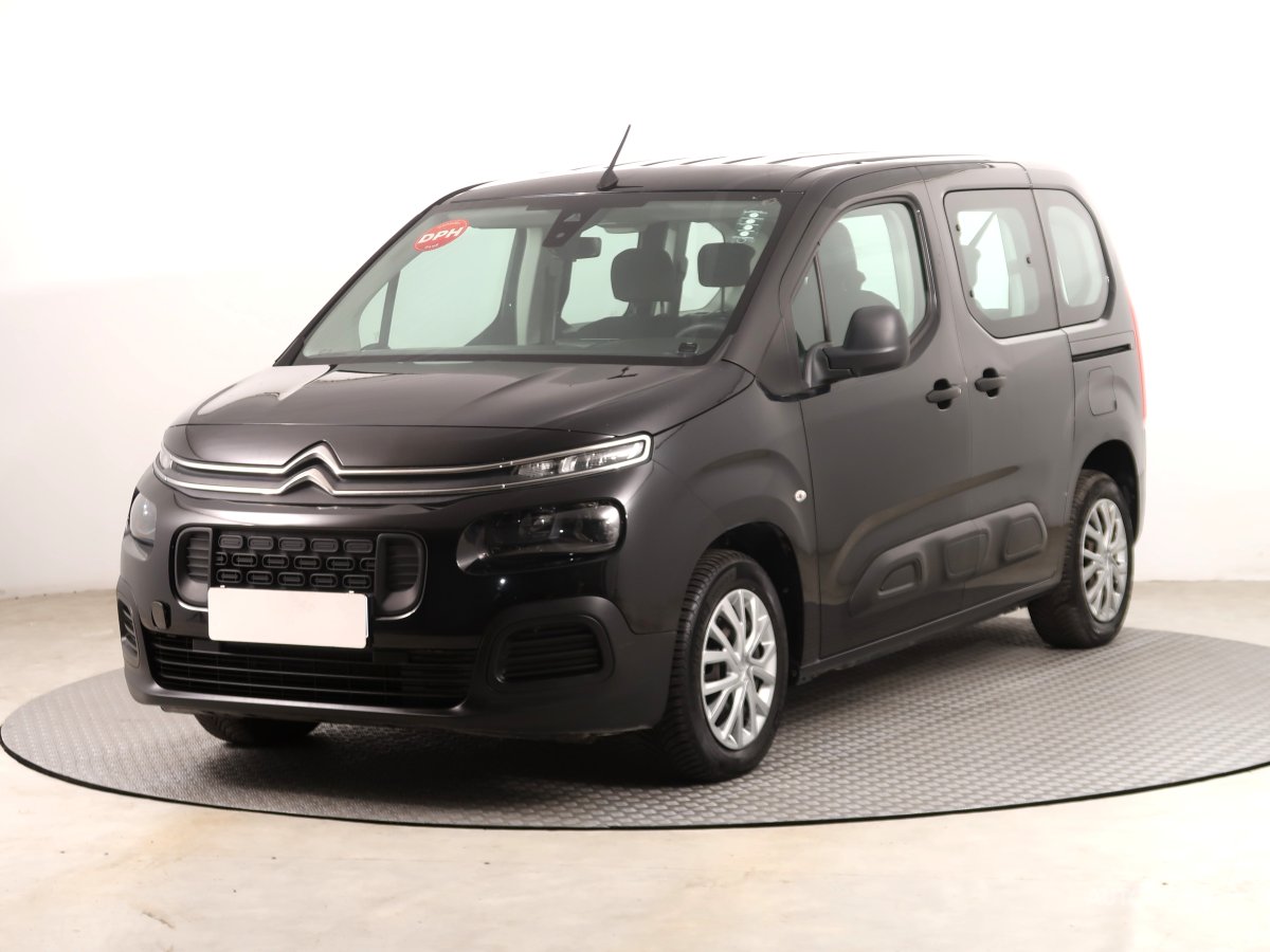 Citroën Berlingo, 2019 - pohled č. 3