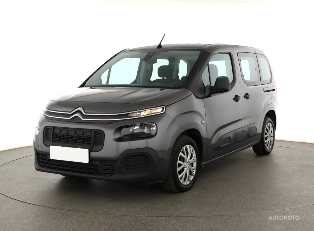 Citroën Berlingo, 2019 - pohled č. 3