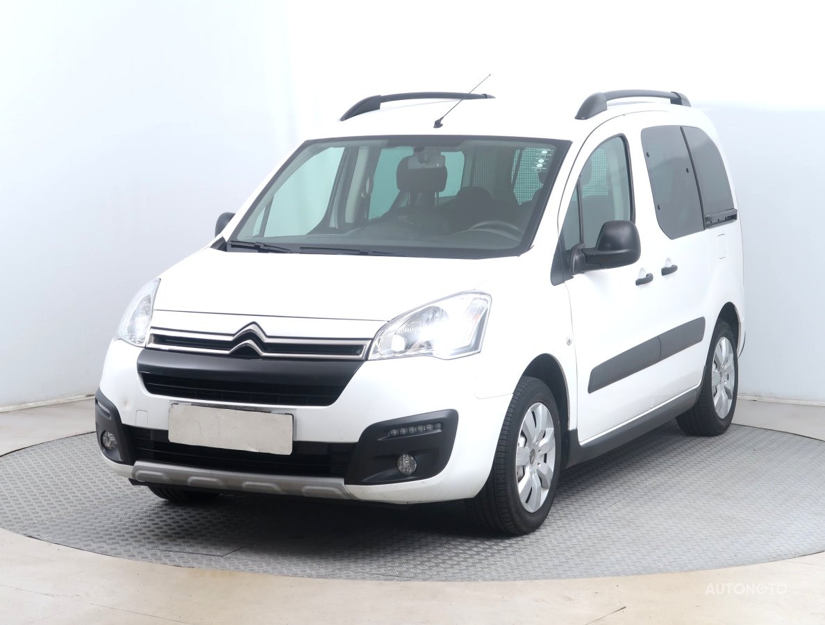 Citroën Berlingo, 2016 - pohled č. 3