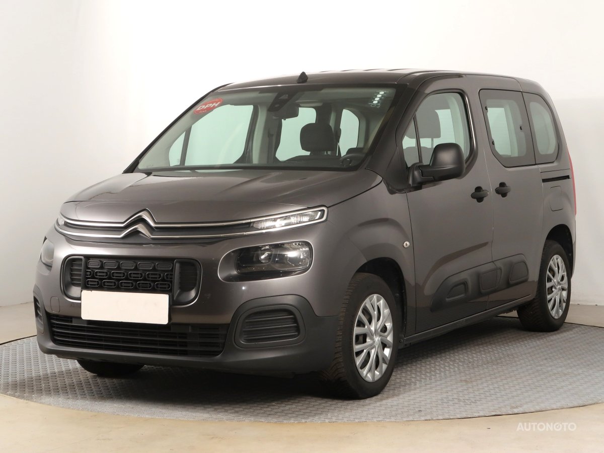 Citroën Berlingo, 2019 - pohled č. 3