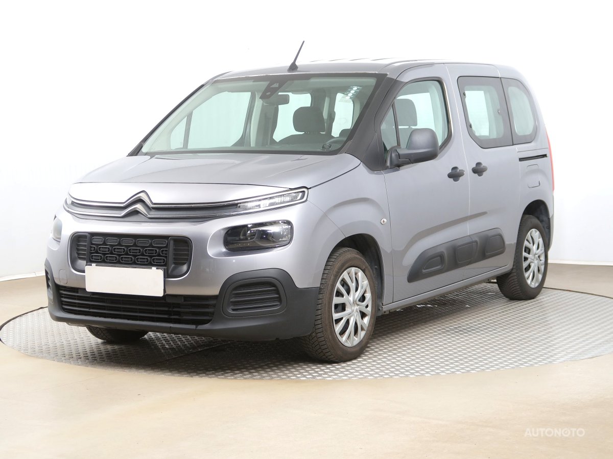 Citroën Berlingo, 2019 - pohled č. 3