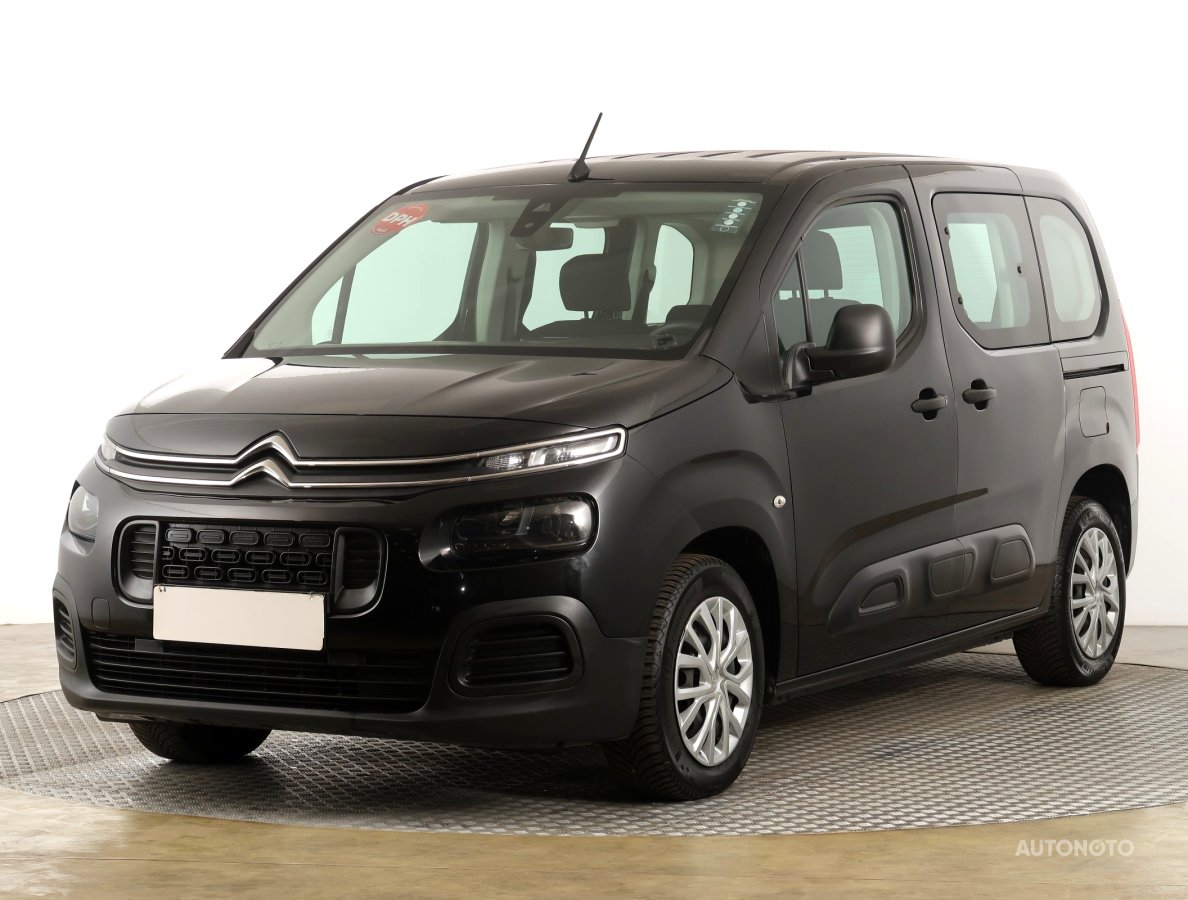 Citroën Berlingo, 2019 - pohled č. 3
