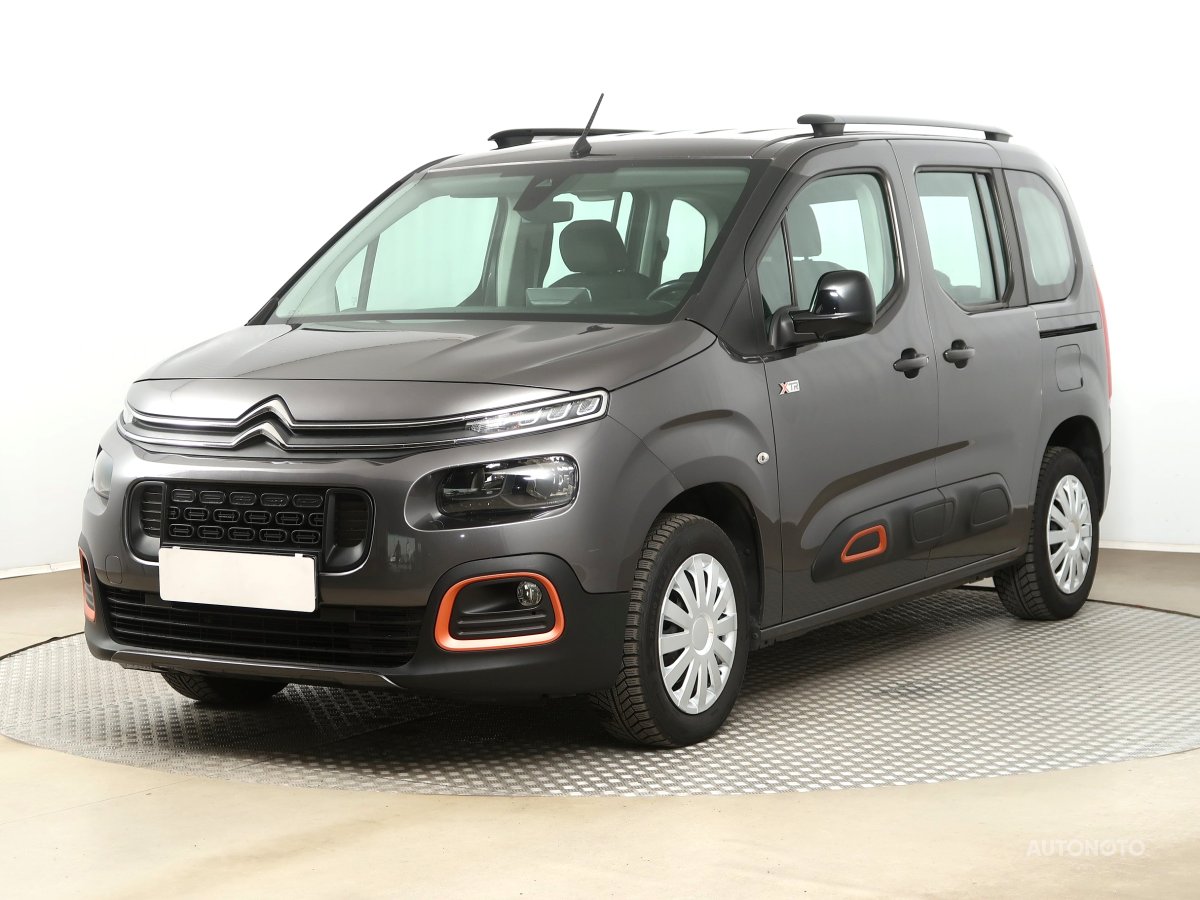 Citroën Berlingo, 2019 - pohled č. 3