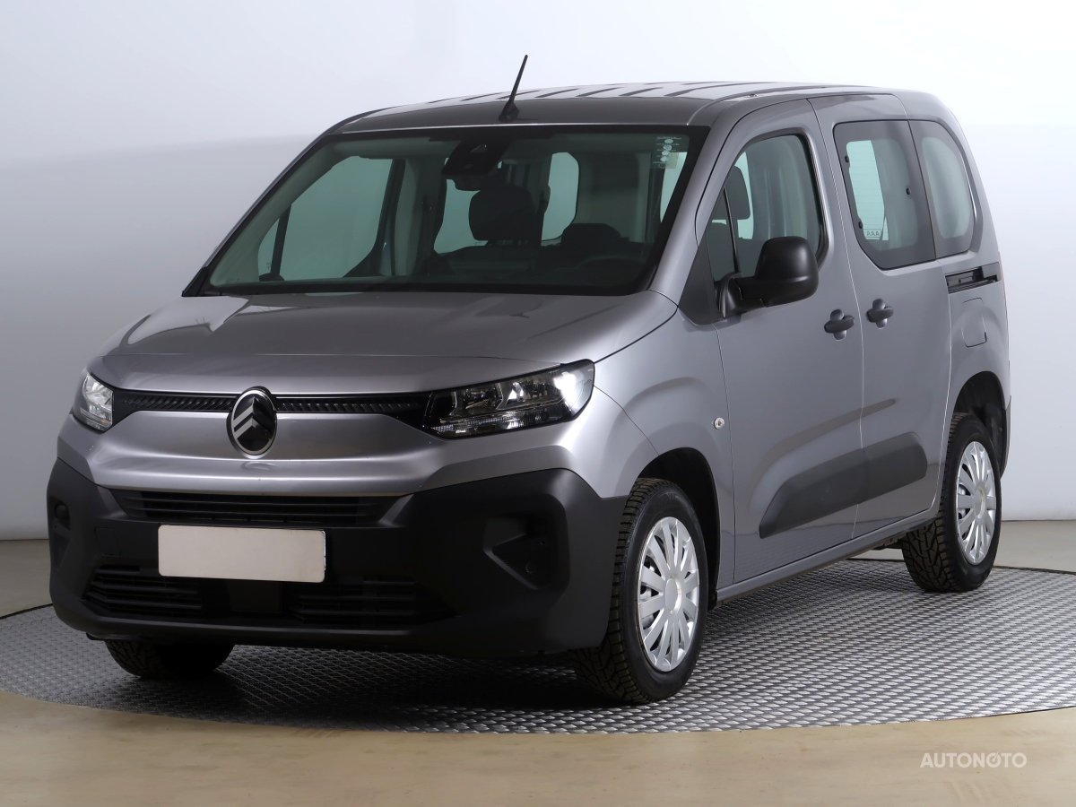 Citroën Berlingo, 2024 - pohled č. 3