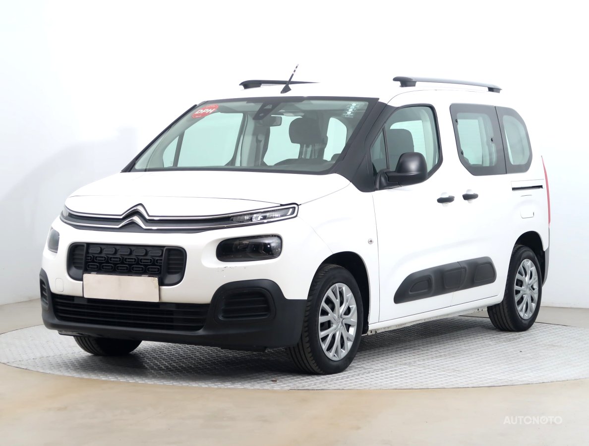 Citroën Berlingo, 2019 - pohled č. 3