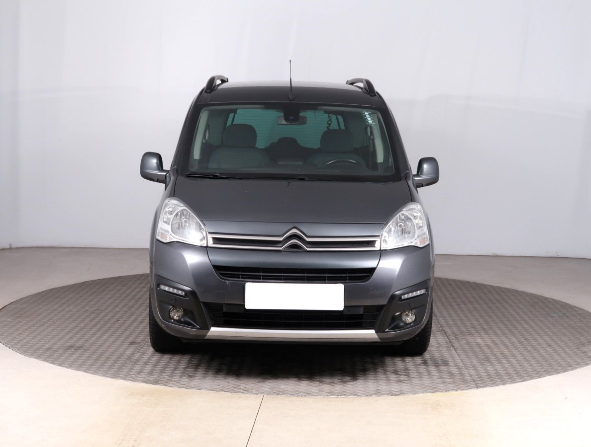Citroën Berlingo, 2018 - pohled č. 2