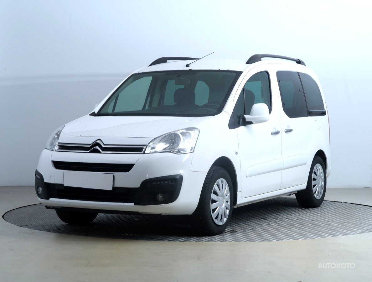 Citroën Berlingo, 2018 - pohled č. 3